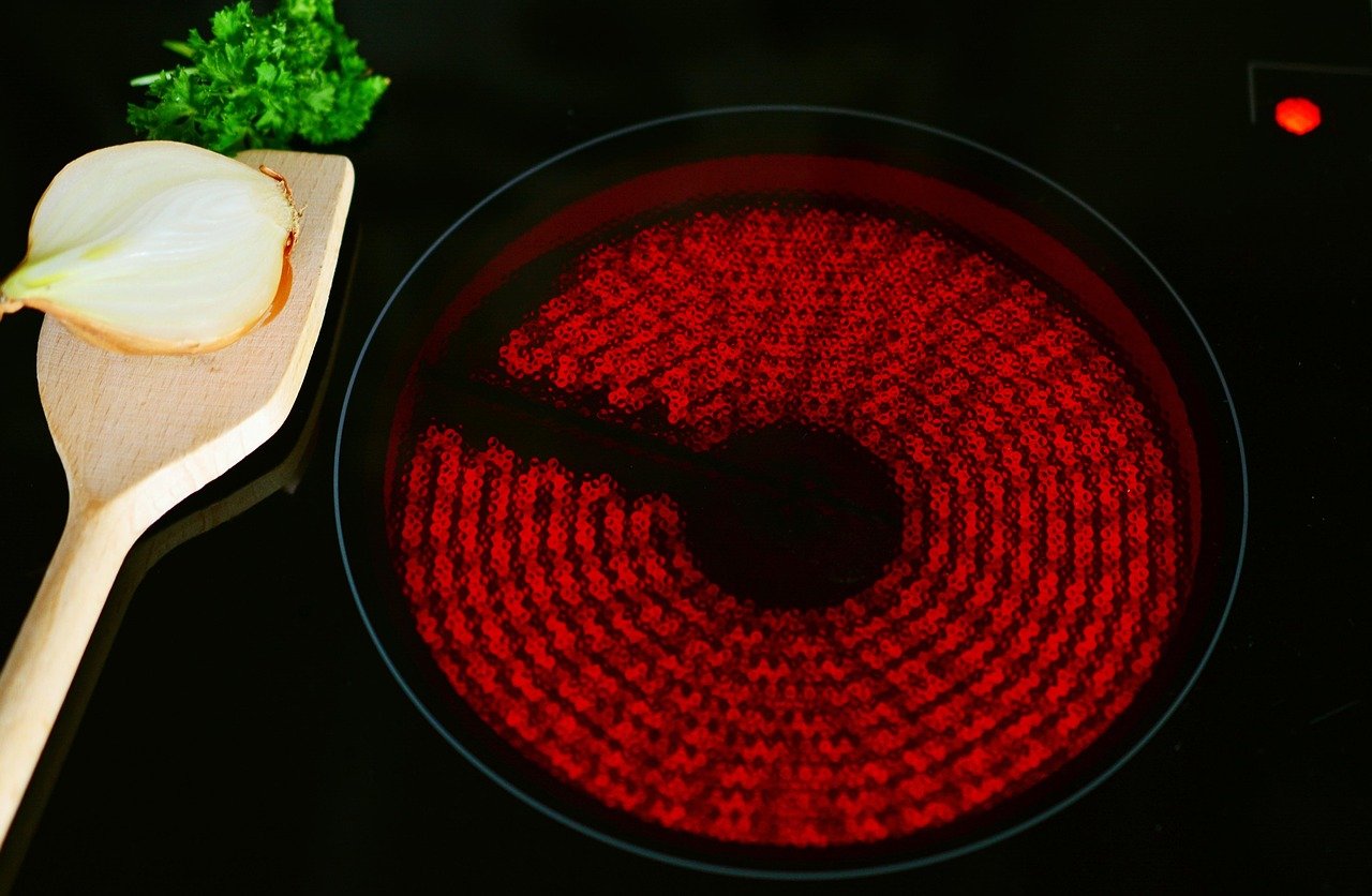 ceramic hob, cook, glow, spiral, kitchen, stove, stovetop, hot, hob, preparation, heat, kitchen stove, electric cooker, stove, stove, stove, stove, stove, stovetop, hob