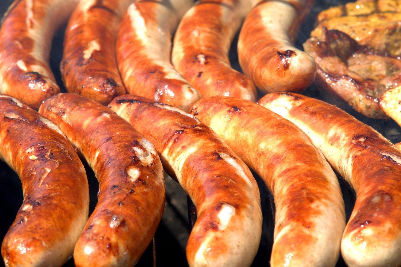 saucisses, barbecue, gril, soirée barbecue, viande, aliments, délicieux, grillage, un barbecue, savoureux, nature, l'été, fermer