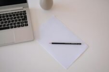 Best AI Writing Assistants 2026