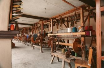 FabIndia 2026: Khadi kurta, Banarasi saree aur Bagh print bedsheets ki guide