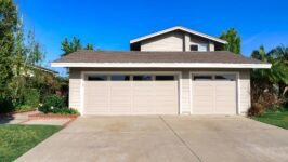 Best Home Battery Backup 2026: Tesla Powerwall 3 vs EcoFlow Stack