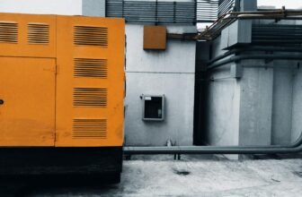Solar Generator vs Gas Generator: Which Saves Money in 5 Years?