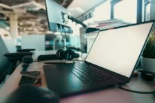 Grammarly Premium Worth It in 2026? My 6-Months-Off, 6-Months-On Test